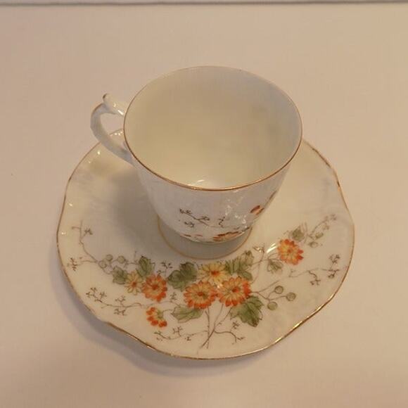Vintage Limoges demitasse cup and saucer - Picture 5 of 9